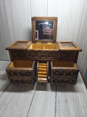 Vtg 1970s Collectable Pat Yoshikawa Carved Wood Jewlery Box Bohemian Detailed